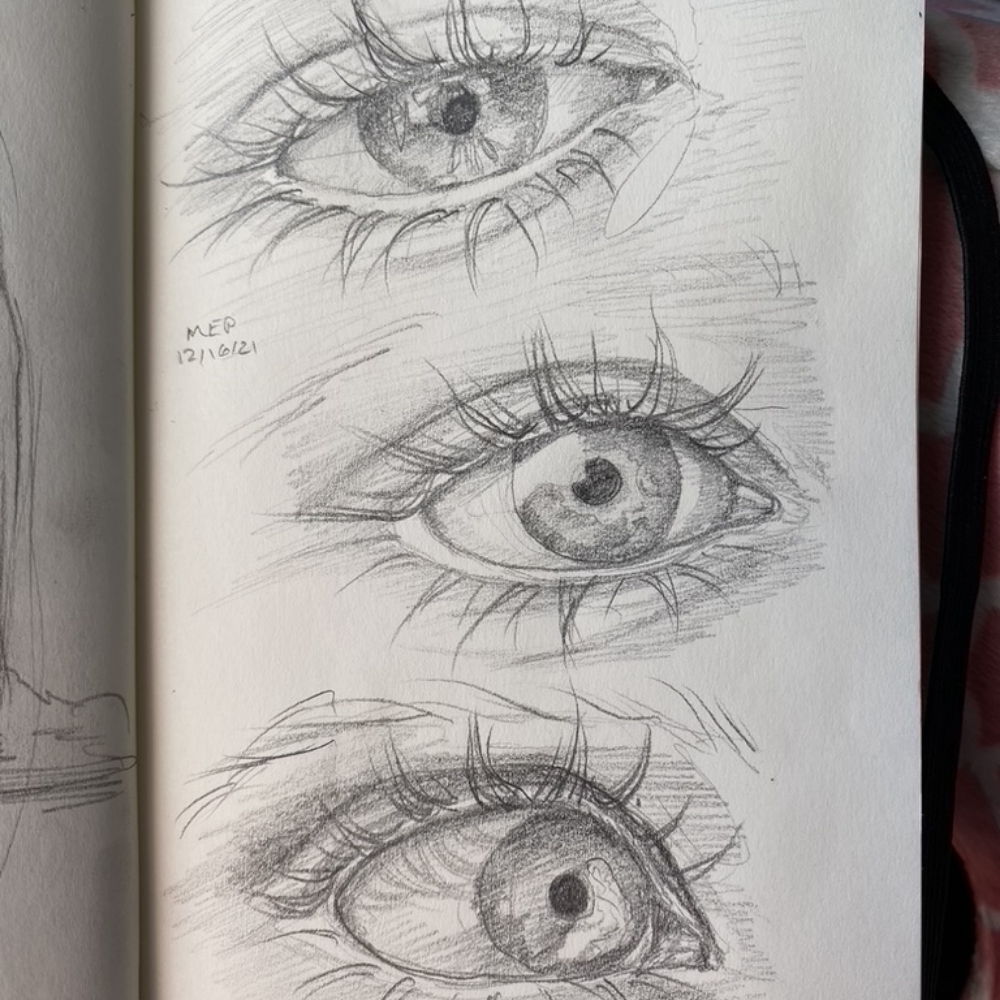 pencil drawing of eyes